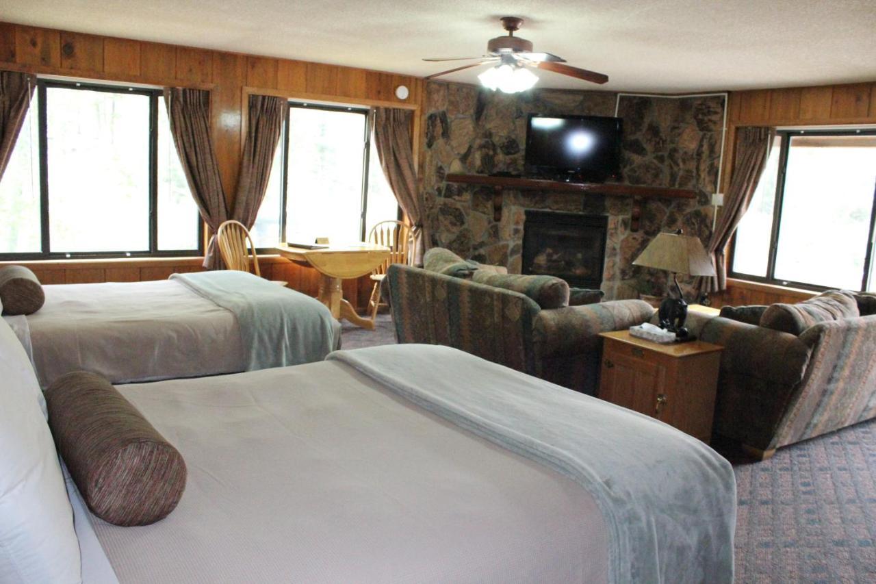 Copper King Lodge Red River Exteriér fotografie