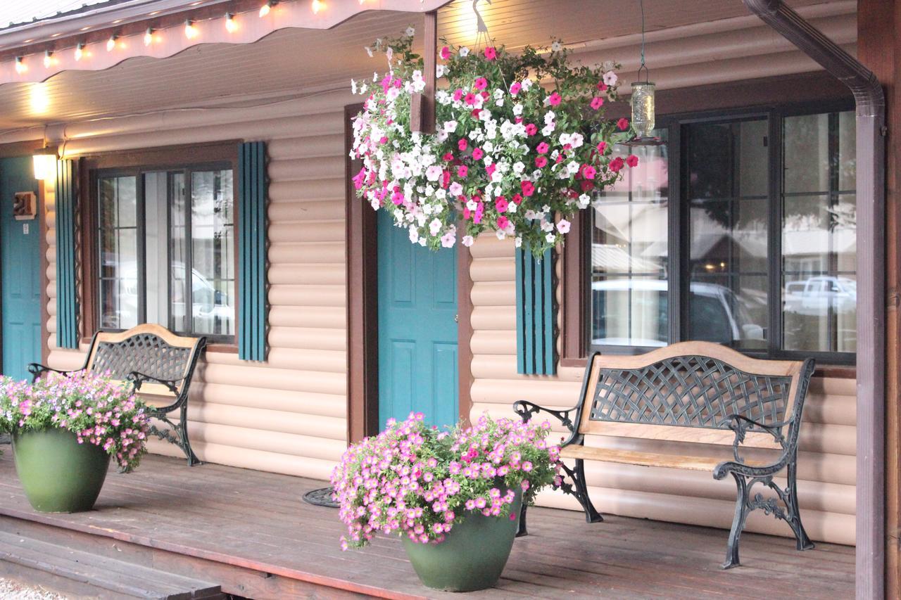 Copper King Lodge Red River Exteriér fotografie