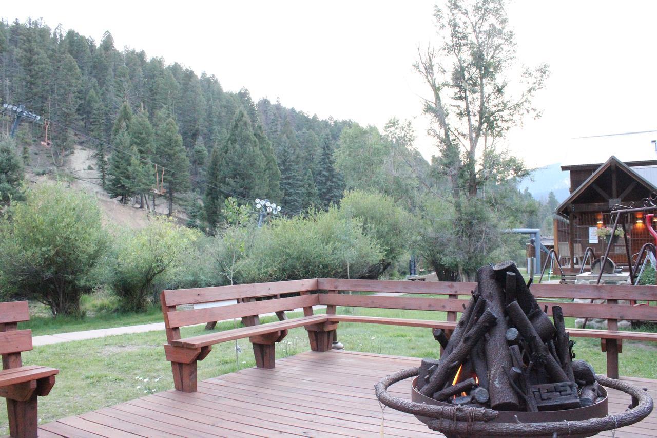 Copper King Lodge Red River Exteriér fotografie